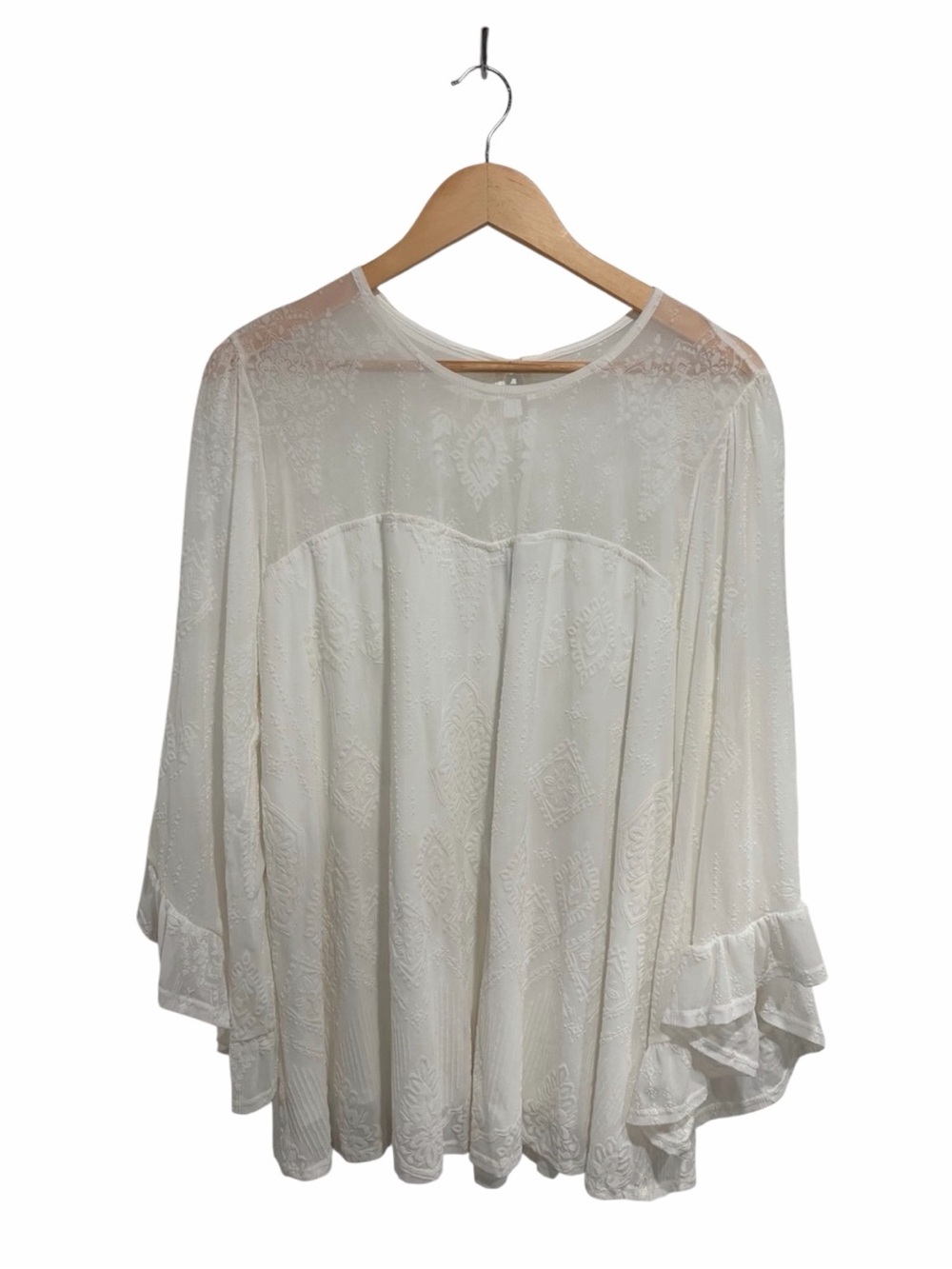 2/$30 Torrid Women's Flocked Mesh Bell Sleeve White Swing Top Blouse Shirt NWT